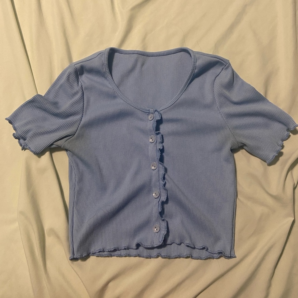 DEAD STOCK Hotarium - Short Sleeve Lettuce Frilled Edge Button Up Crop Top Blue
